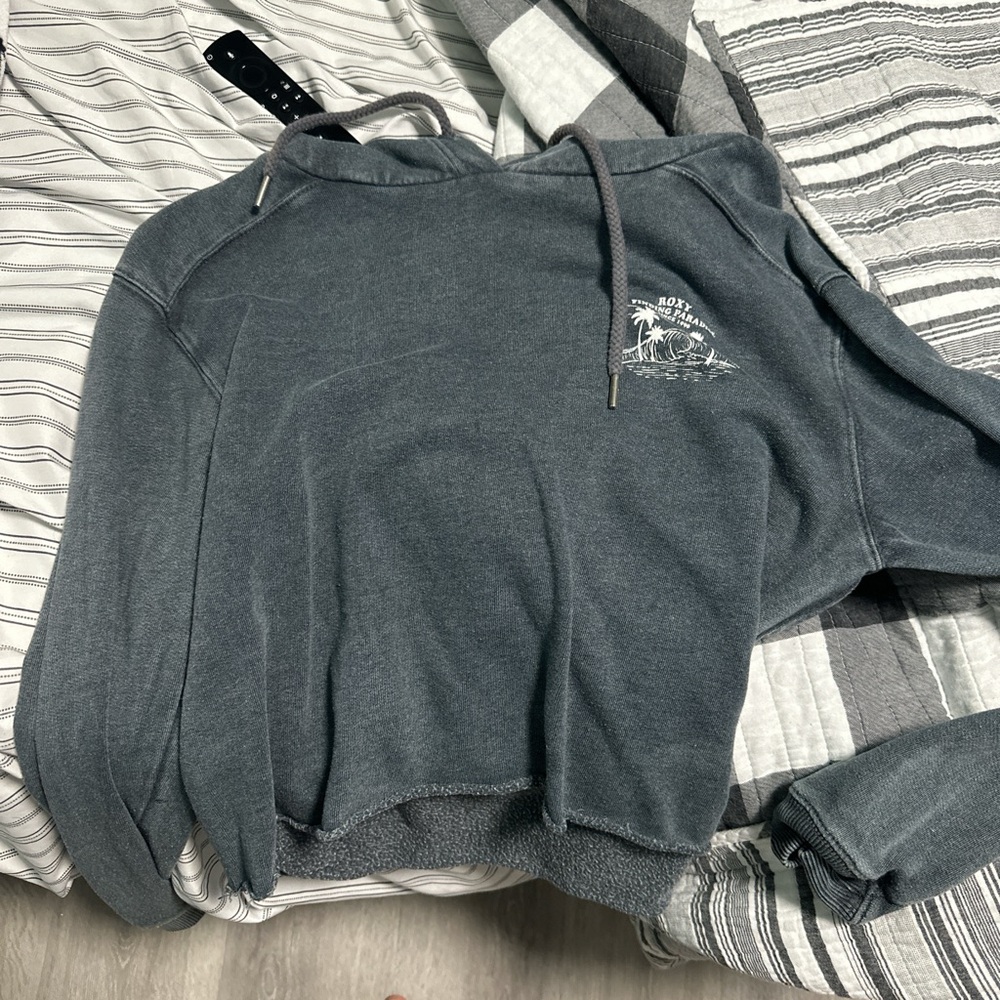 Roxy Vintage Cropped Grey Sweatshirt